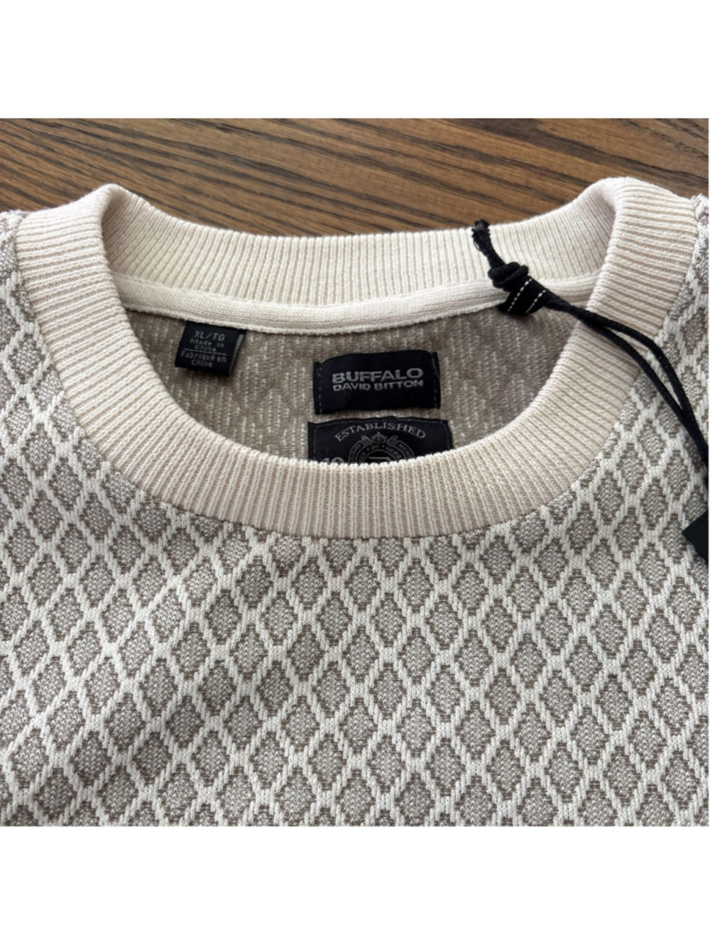 buffalo david bitton men’s sweater beige XL short sleeve NWT